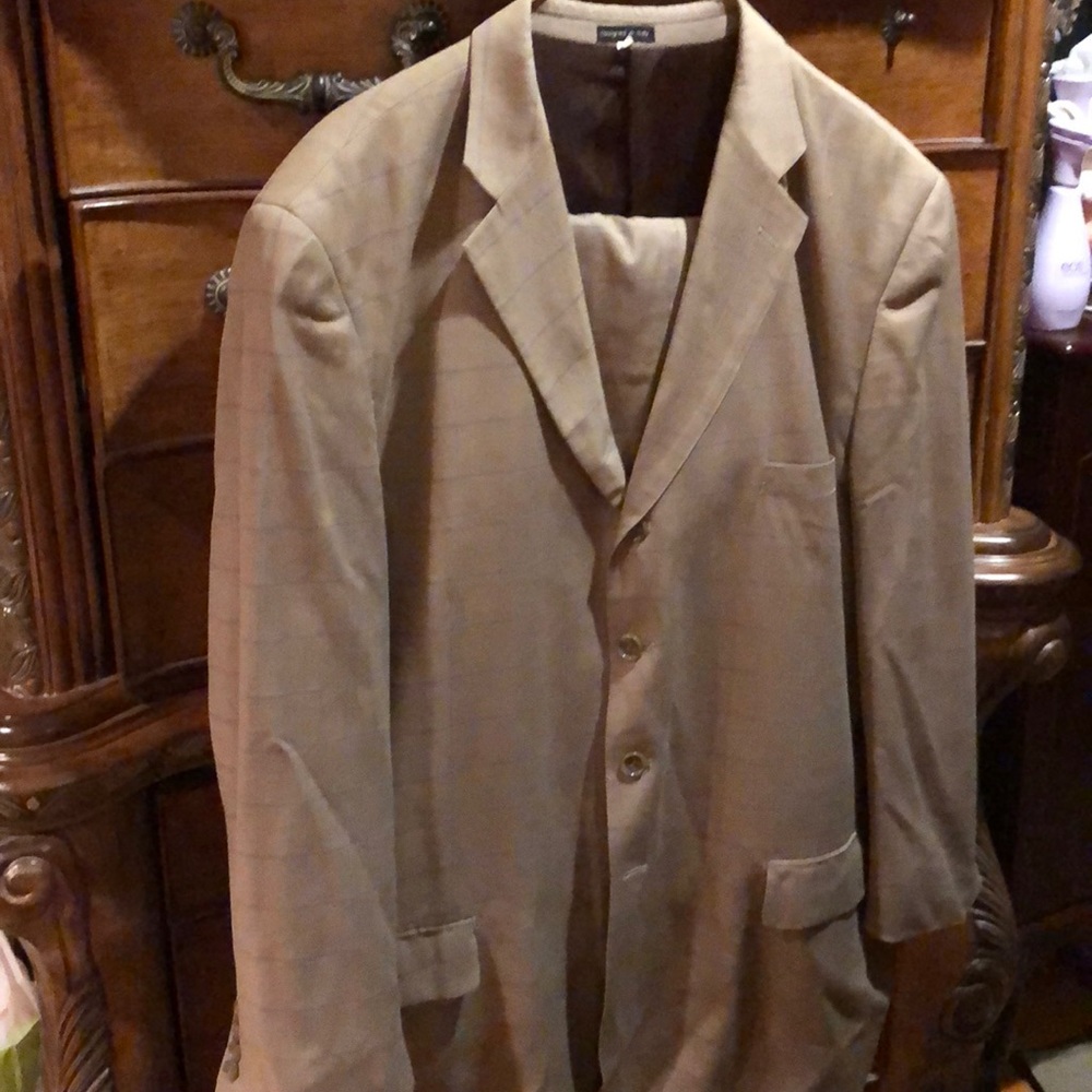 Suit